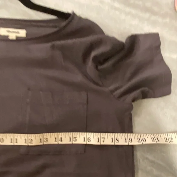 NWOT Madewell Size XS Charcoal Gray Short Sleeve Crew Split Hem Pocket Tee Shirt - Picture 10 of 11